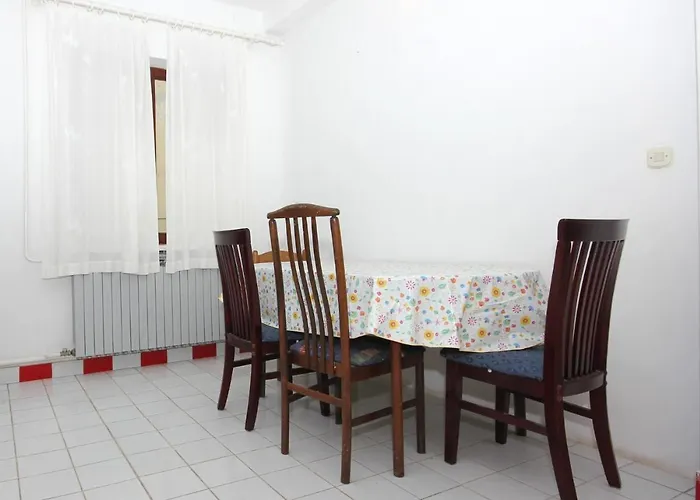 By The Sea Sali, Dugi Otok - 8193 萨利